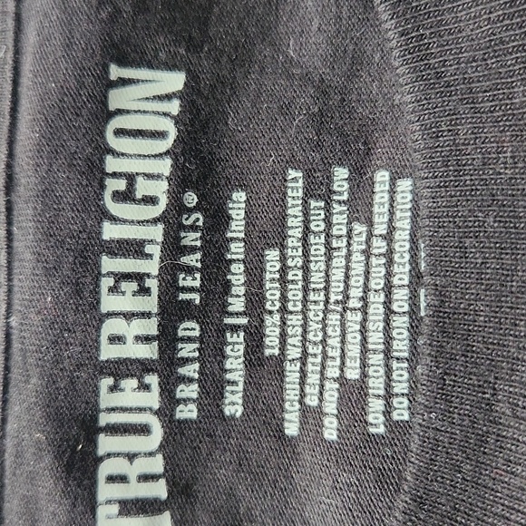 - True Religion TShirt - Picture 4 of 4